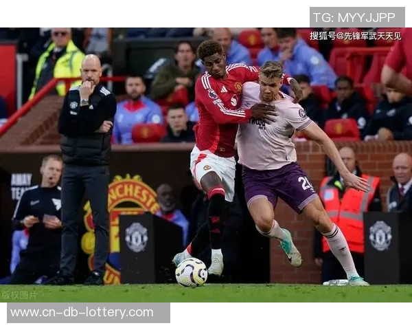 英超联赛激战正酣球迷热情高涨期待精彩赛事回顾与分析 英超联赛激战正酣球迷热情高涨期待精彩赛事回顾与分析